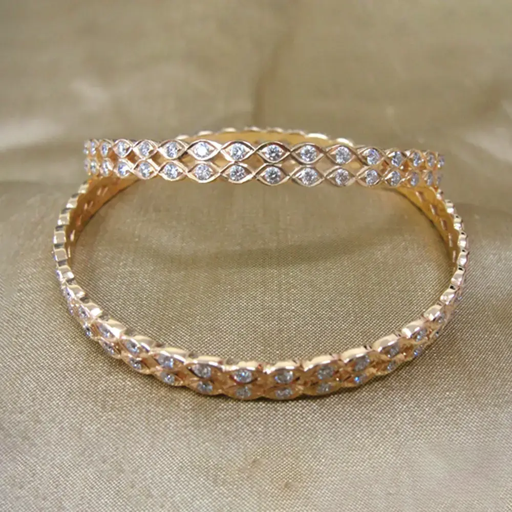 Buy Closed Setting Diamond Gold Bangle for Women Gehna