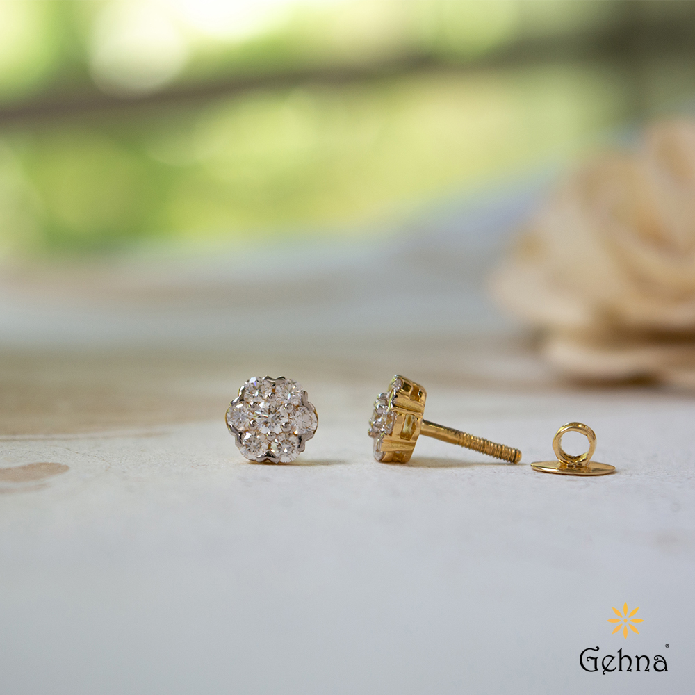 Sublime Sparkle Diamond 18K Gold Stud Earring