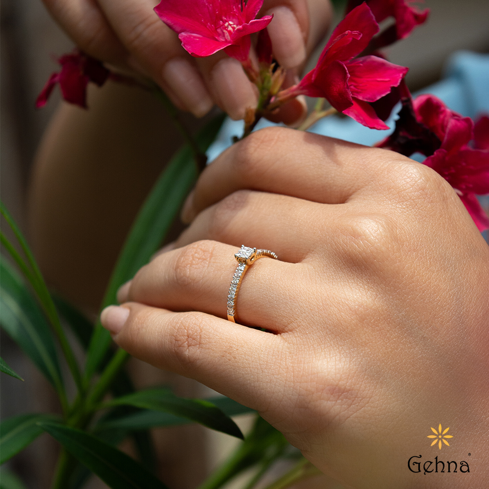 Shop Refined Charm 18K Gold Diamond Ring for Women Gehna