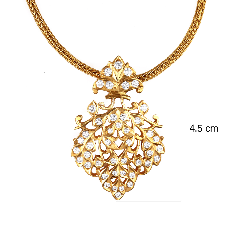 Buy South Indian Diamond 18K Gold Pendant Online at Gehna - Main Image