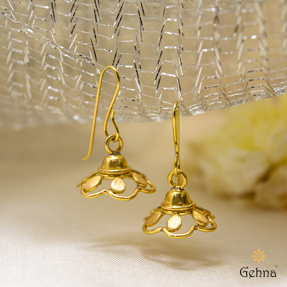 Shop Glistening 18K Gold Baby Jhumkis Online in India Gehna